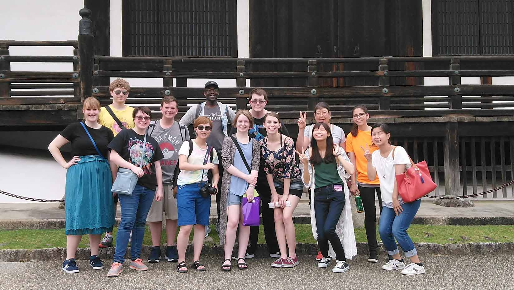 Students in front of a building on a study abroad to Japan